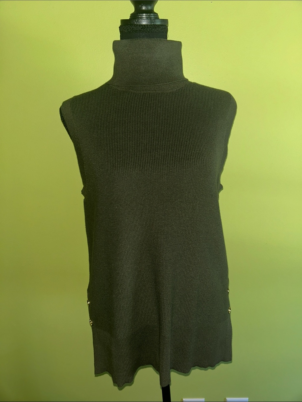 MICHAEL Michael Kors Olive Green Sleeveless Turtleneck Sweater